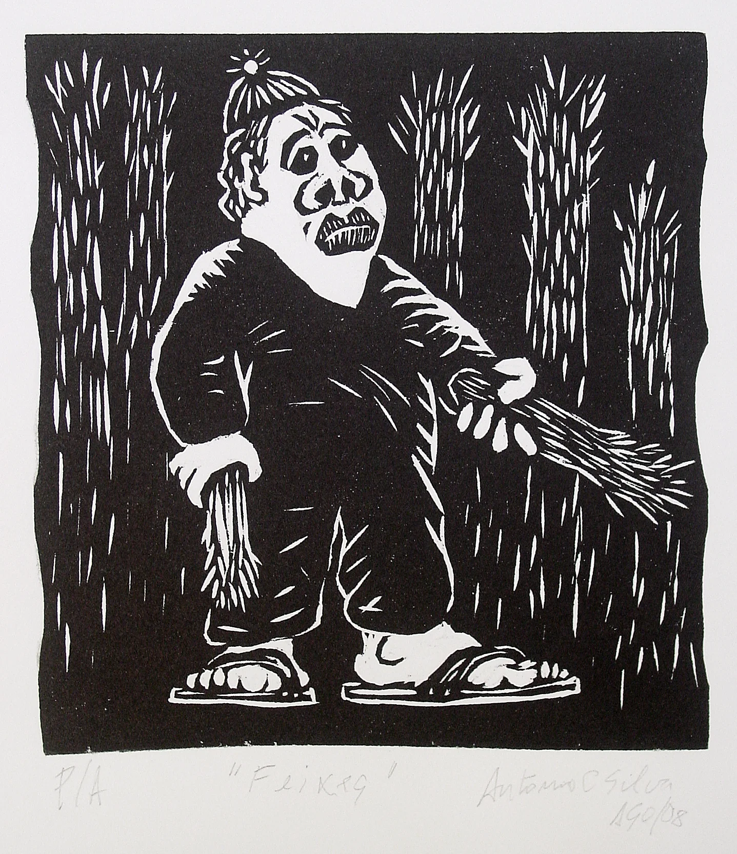 Homem gordo, de chinelo e gorro, segura dois feixes, um em cada mão. Ao fundo, veem-se plantas. Gravura em preto e branco. Assinatura à lápis na parte inferior: “P/A “Feixes” Antonio C Silva Ago/08”
